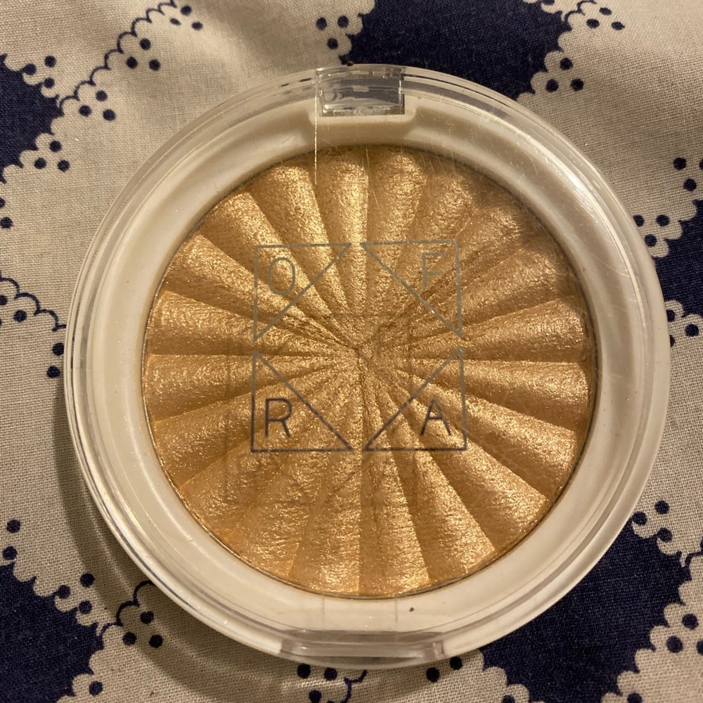 Ofra highlighter